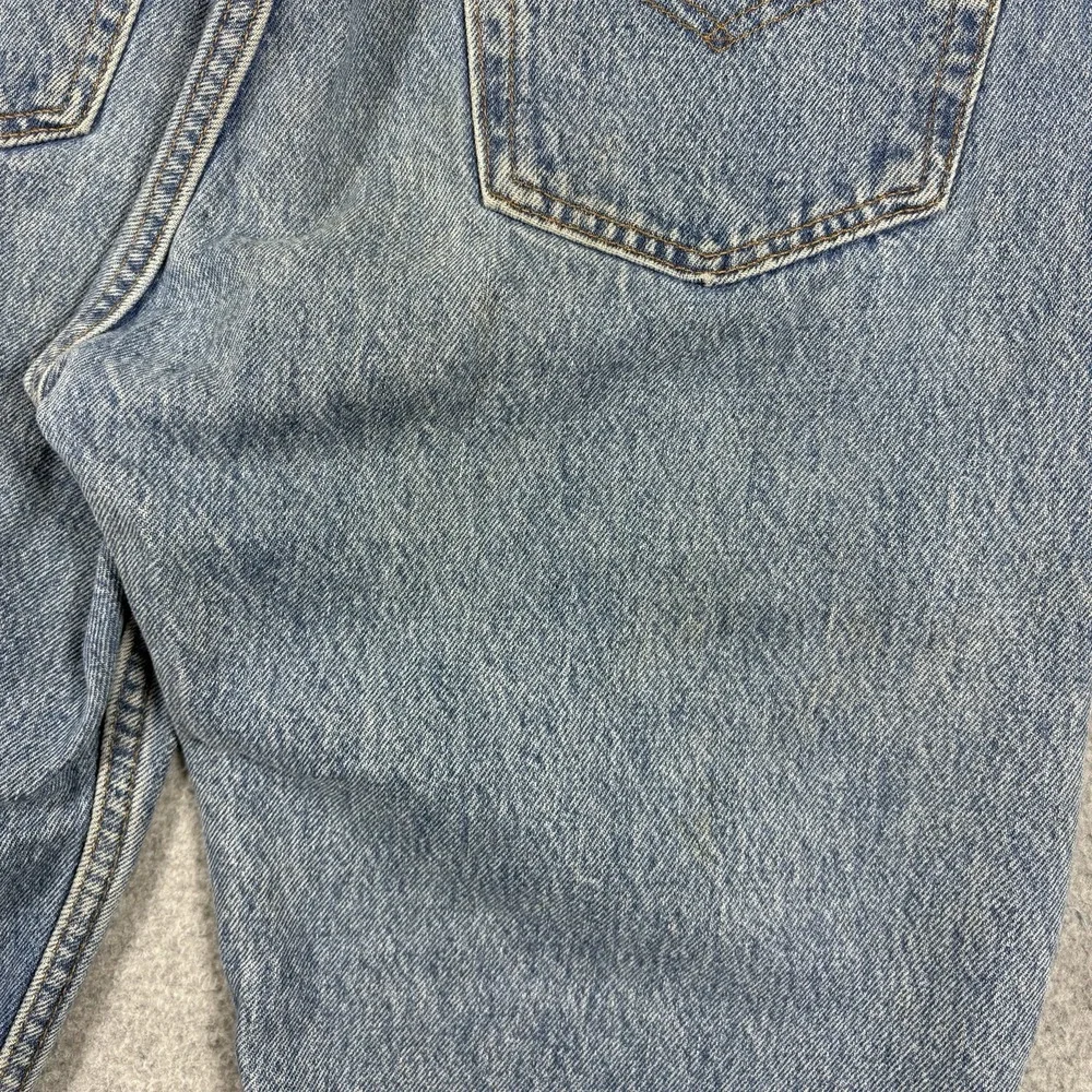 Vintage Levis 501 Button Fly Blue Denim Jeans Made In USA 32x30 Medium Wash 1991
